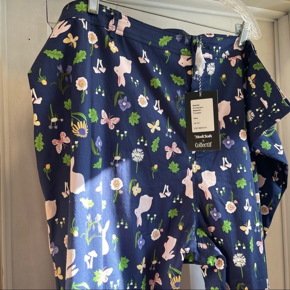 MODCLOTH x COLLECTIF Maddie Enchanted Meadow Trousers Navy Bunnies Spring 26 - Picture 9 of 9